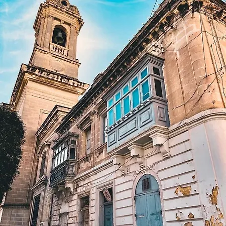Апартаменты New & Unique - A 5 Minutes Ferry To Capital Of Valletta *