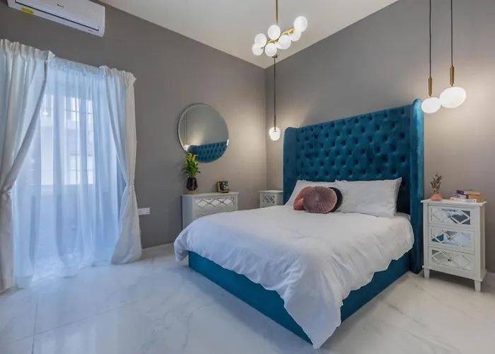 New & Unique - A 5 Minutes Ferry To Capital Of Valletta Apartment *