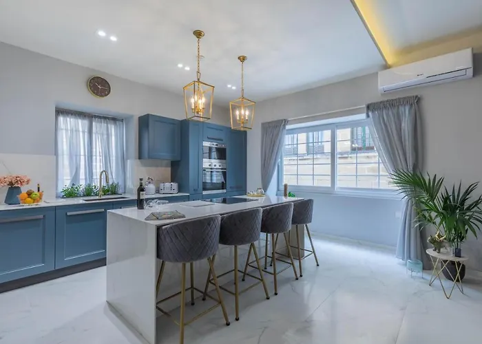 New & Unique - A 5 Minutes Ferry To Capital Of Valletta * Senglea