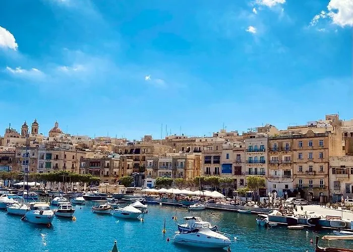 New & Unique - A 5 Minutes Ferry To Capital Of Valletta * セングレア